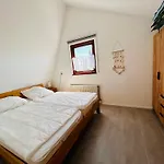 Tulpenzicht 度假居 *